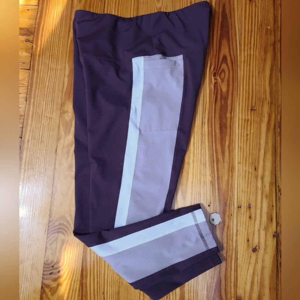 Reebok Women's High-Waist Speedwick Proformance 7/8 Ankle Leggings - Picture 9 of 15